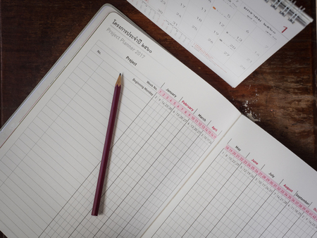 Start new year with well project planner by using planner tool and calendar