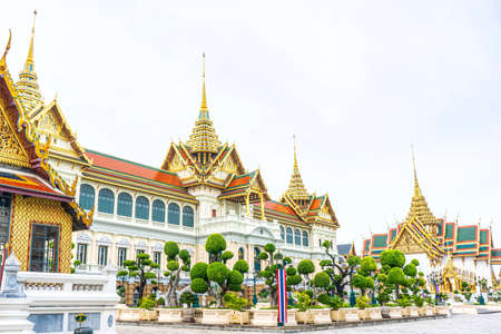 One landmark of the Grand Palace is a complex of buildings at the heart of Bangkok, Thailand.のeditorial素材