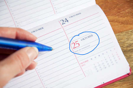 calender showing the end of the summer time