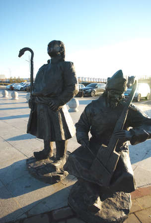 The copper sculpture Matouqin performerのeditorial素材