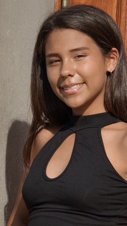 Happy Hispanic Teen Girlの写真素材