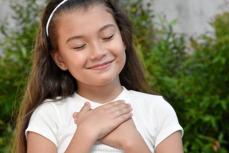 A Female Child And Hope Outdoorsの写真素材