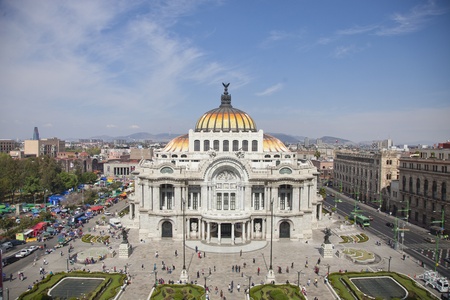 the impressive bellas artes building in mexico cityのeditorial素材