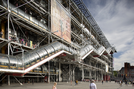 the pompidou modern art museum in paris, franceのeditorial素材