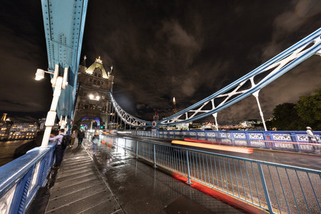 tower bridge, london night rushの写真素材