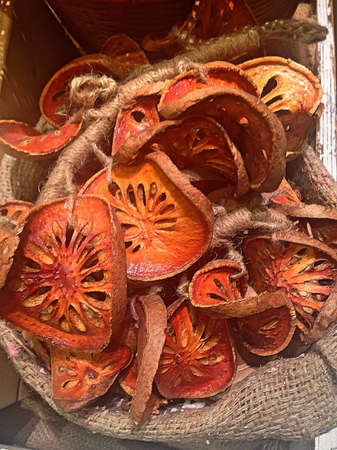 Dried Bael fruit herb, Thai fruitの素材