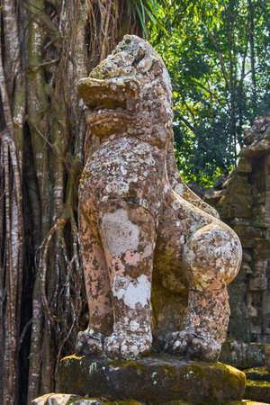 Stone statue of mythical guardian on the entrance to Preh Khan temple, Siem Reap, Cambodiaの写真素材