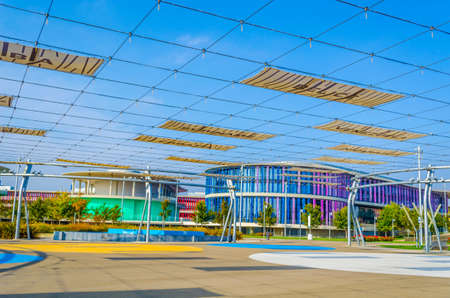 View of alley presenting all participants of the world expo in zaragoza in 2008
のeditorial素材