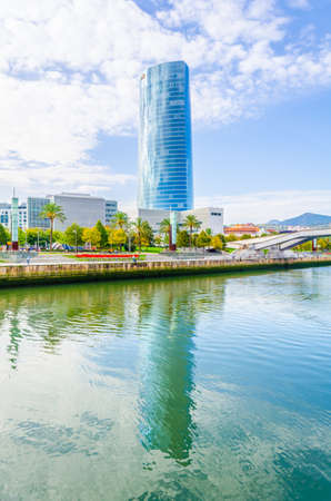 View of the Iberdrola skyscraper in Bilbao, Spain
の写真素材