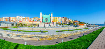 View of the palacio de festivales de cantabria in Santander, Spain
の写真素材