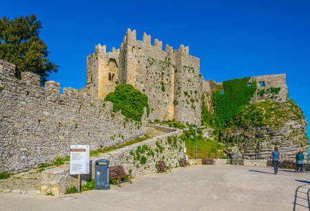 Castello di Venere in Erice, Sicily, Italy
のeditorial素材
