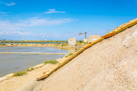Detail of a salt crust in the saline di Trapani, Sicily, Italy
の写真素材