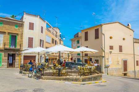 ARTA, SPAIN, MAY 22, 2017: View of a narrow street in the historical center of Arta, Mallorca, Spainのeditorial素材