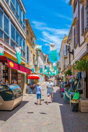 ARTA, SPAIN, MAY 22, 2017: View of a narrow street in the historical center of Arta, Mallorca, Spainのeditorial素材