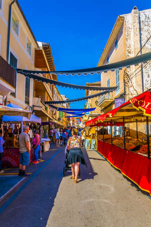 CAPDEPERA, SPAIN, MAY 21, 2017: View of a medieval market at Capdepera, Mallorca, Spainのeditorial素材