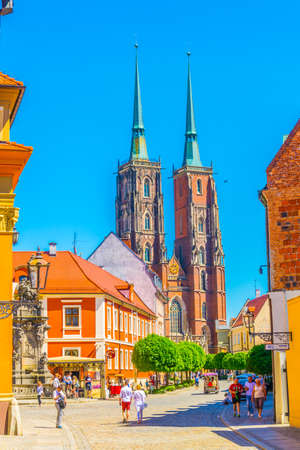 WROCLAW, POLAND, MAY 28, 2017: Cathedral square in central Wroclaw, Polandのeditorial素材