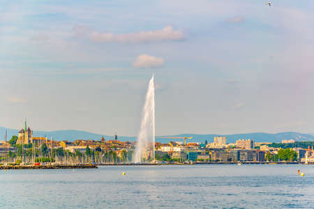 Jet d'eau fountain in the swiss city Genevaの写真素材