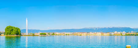 GENEVA, SWITZERLAND, JULY 20, 2017: Cityscape of Geneva viewed behind Geneva lake/Lac Leman in Switzerlandのeditorial素材