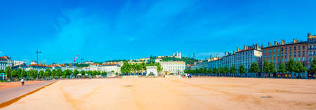 LYON, FRANCE, JULY 22, 2017: People are passing by statue of Louis XIV on Place Bellecour in Lyon, Franceのeditorial素材