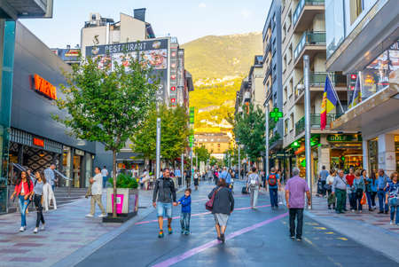 ANDORRA LA VELLA, ANDORRA, SEPTEMBER 29, 2017: People are strolling through a shopping street in Andorra la Vellaのeditorial素材