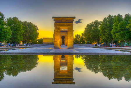 Sunset view of temple of debod in Madridの写真素材
