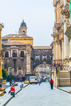 CATANIA, ITALY, APRIL 27, 2017: View of a narrow street in Catania, Sicily, Italyのeditorial素材