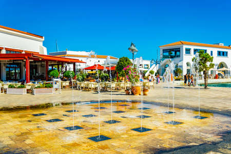 LIMASSOL, CYPRUS, AUGUST 16, 2017: Restaurants and shops at the Limassol marina, Cyprusのeditorial素材