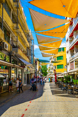 NICOSIA, CYPRUS, AUGUST 23, 2017: Crowd is moving through Ledra street - the main shopping avenue of Nicosia, Cyprusのeditorial素材