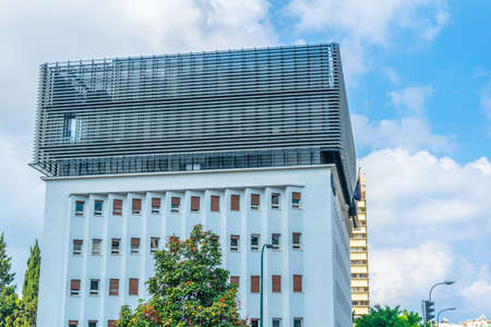 TEL AVIV, ISRAEL, SEPTEMBER 10, 2018: Modern headquarters of Fiverr in Tel Aviv, Israelのeditorial素材