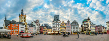 TRIER, GERMANY, AUGUST 14, 2018: Sunset view of Hauptmarkt square in trier, Germanyのeditorial素材