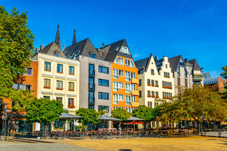 COLOGNE, GERMANY, AUGUST 11, 2018: Fischmarkt square and Saint martin church in cologne, Germanyのeditorial素材