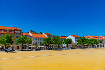 ALCOBACA, PORTUGAL, MAY 28, 2019: View of square of 25 april in Alcobaca, Portugalのeditorial素材