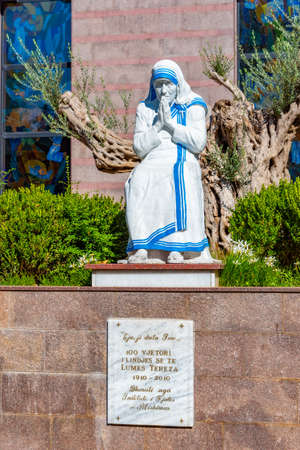 Statue of Mother Teresa in Tirana, Albaniaのeditorial素材