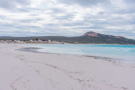 Lucky bay near Esperance viewed during a cloudy day, Australiaの写真素材