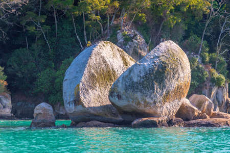 Split Apple Rock at  Abel Tasman national park in New Zealandの写真素材