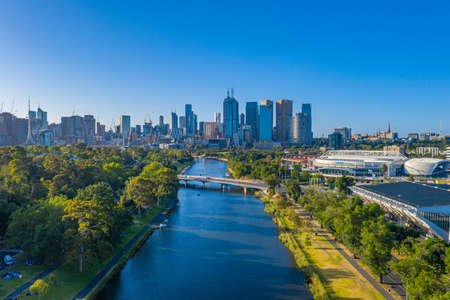 MELBOURNE, AUSTRALIA, DECEMBER 31, 2019: Skyline of Melbourne from Yarra river, Australiaのeditorial素材