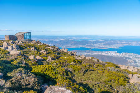 View of Hobart and Pinnacle shelter at Mount Wellington, Australiaのeditorial素材
