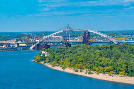 Cityscape of Kyiv viewed behind Dnieper river in the Ukraineの写真素材
