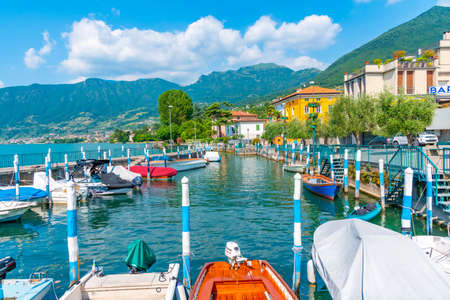 Lakeside view of Sulzano at lake Iseo, Italyのeditorial素材