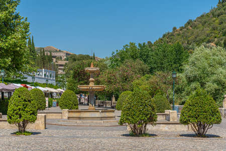 Fountain at Paseo de los Tristes in Granada, Spainの写真素材