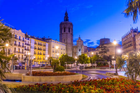 Night view of Cathedral in Valencia from Plaza de la Reina, Spainのeditorial素材