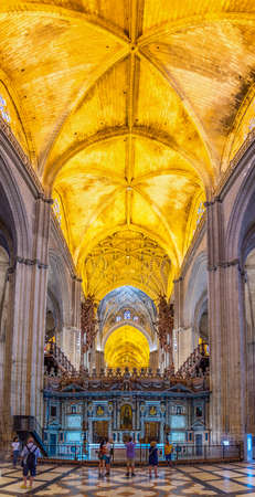 SEVILLA, SPAIN, JUNE 25, 2019: Interior of the Cathedral of Saint Mary of the See in Sevilla, Spainのeditorial素材