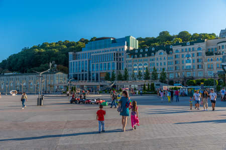 KYIV, UKRAINE, AUGUST 29, 2019: People are strolling on Poshtova square in Kyiv, Ukraineのeditorial素材