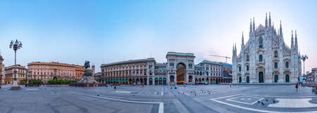 MILANO, ITALY, JULY 20, 2019: Sunrise scene of Duomo cathedral in Milano and statue of king Vittorio Emanuele IIのeditorial素材