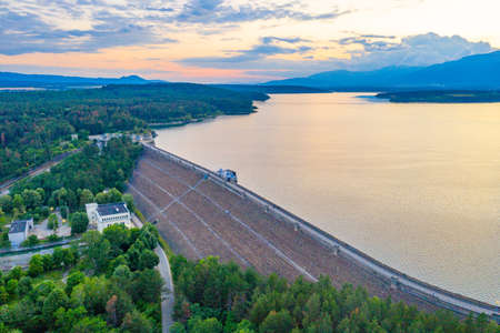 Sunset aerial view of Koprinka dam in Bulgariaの写真素材