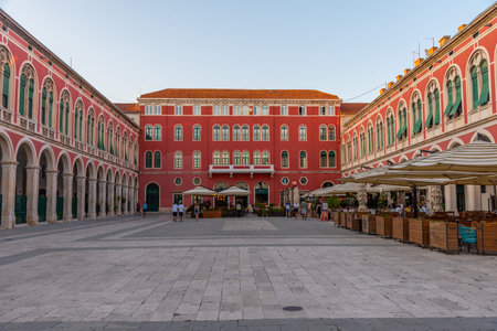People strolling at the Republic square in Split, Croatiaのeditorial素材