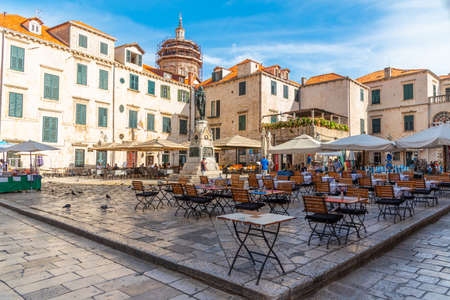 Dubrovnik, Croatia, July 26, 2020: People at gunduliceva poljana square in the historical center of Dubrovnik, Croatiaのeditorial素材