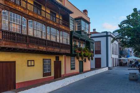 Traditional houses with wooden balconies at Santa Cruz de la Palma, Canary islands, Spain.のeditorial素材