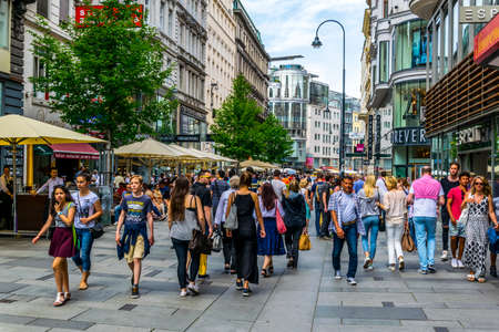 VIENNA, AUSTRIA, JUNE 2016: Kartner street in central Vienna. The pedestrian dominated center of Vienna is packed with tourists and great shopping.のeditorial素材