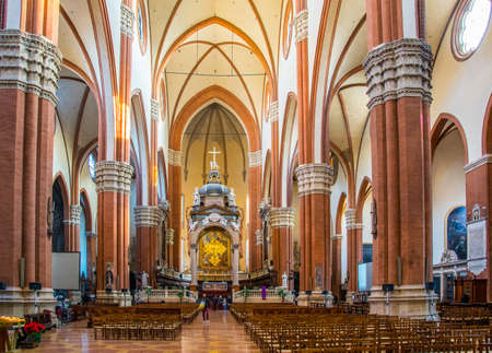 BOLOGNA, ITALY, MARCH 17, 2016: view of the interior of the Basilica di San Petronio in the italian city bolognaのeditorial素材